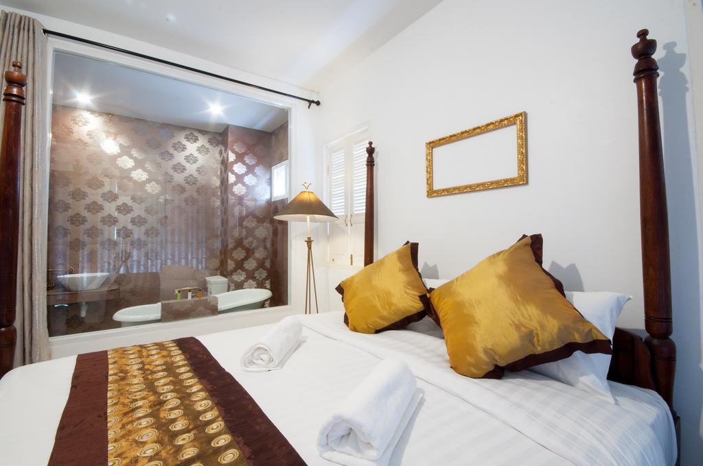 Dharasom' S Colonial House Hotel Bangkok Exterior photo